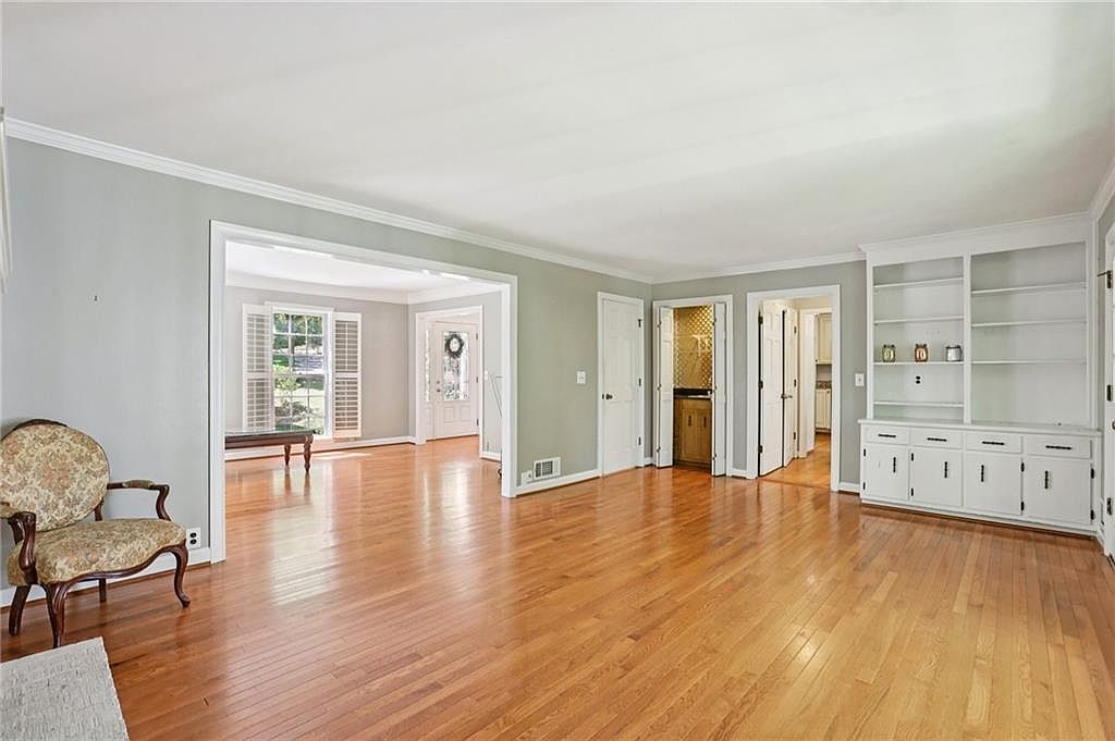 4683 Oberlin Way Marietta, GA 30068 - Thumbnail 4