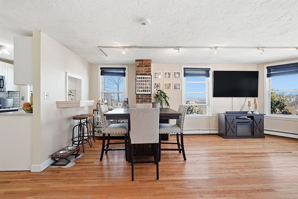 49 Sagamore Ave APT 3A Winthrop, MA 02152 - Thumbnail 4