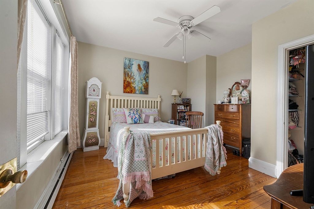 304 Shirley St Winthrop, MA 02152 - Thumbnail 4