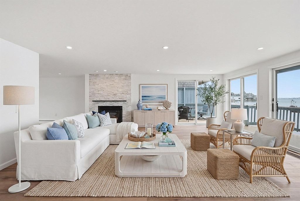 75 Castle Rd Nahant, MA 01908 - Thumbnail 4