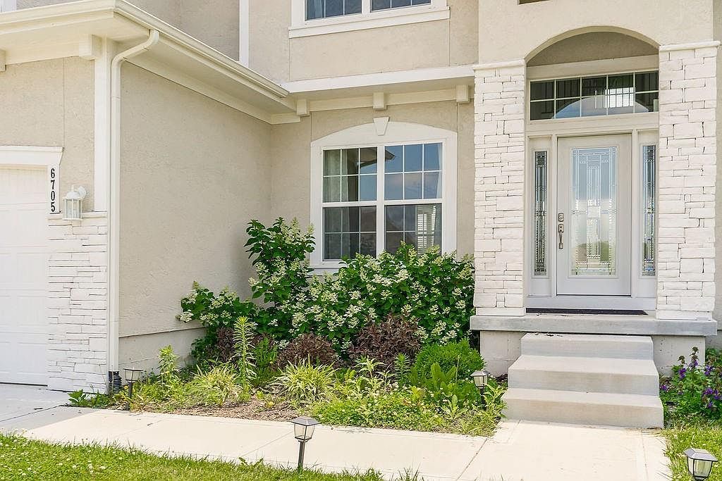 6705 NW 105th St Kansas City, MO 64154 - Thumbnail 4