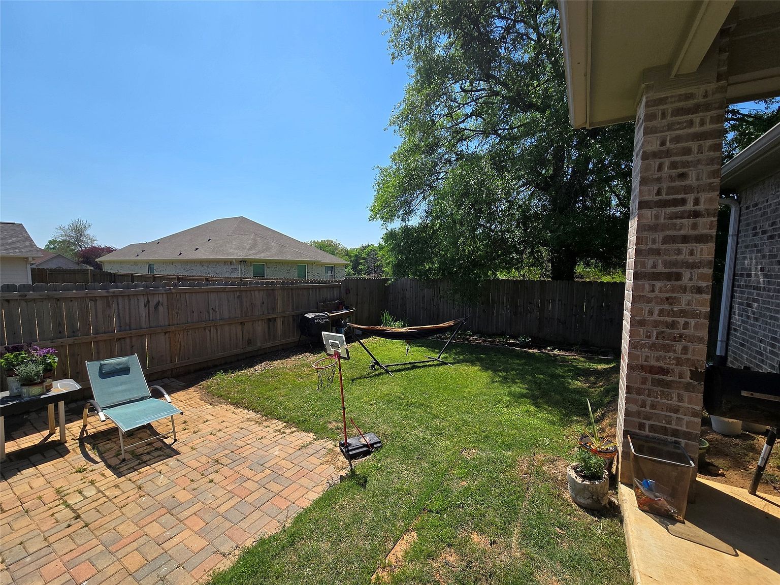 109 Baker St Mount Vernon, TX 75457 - Thumbnail 4