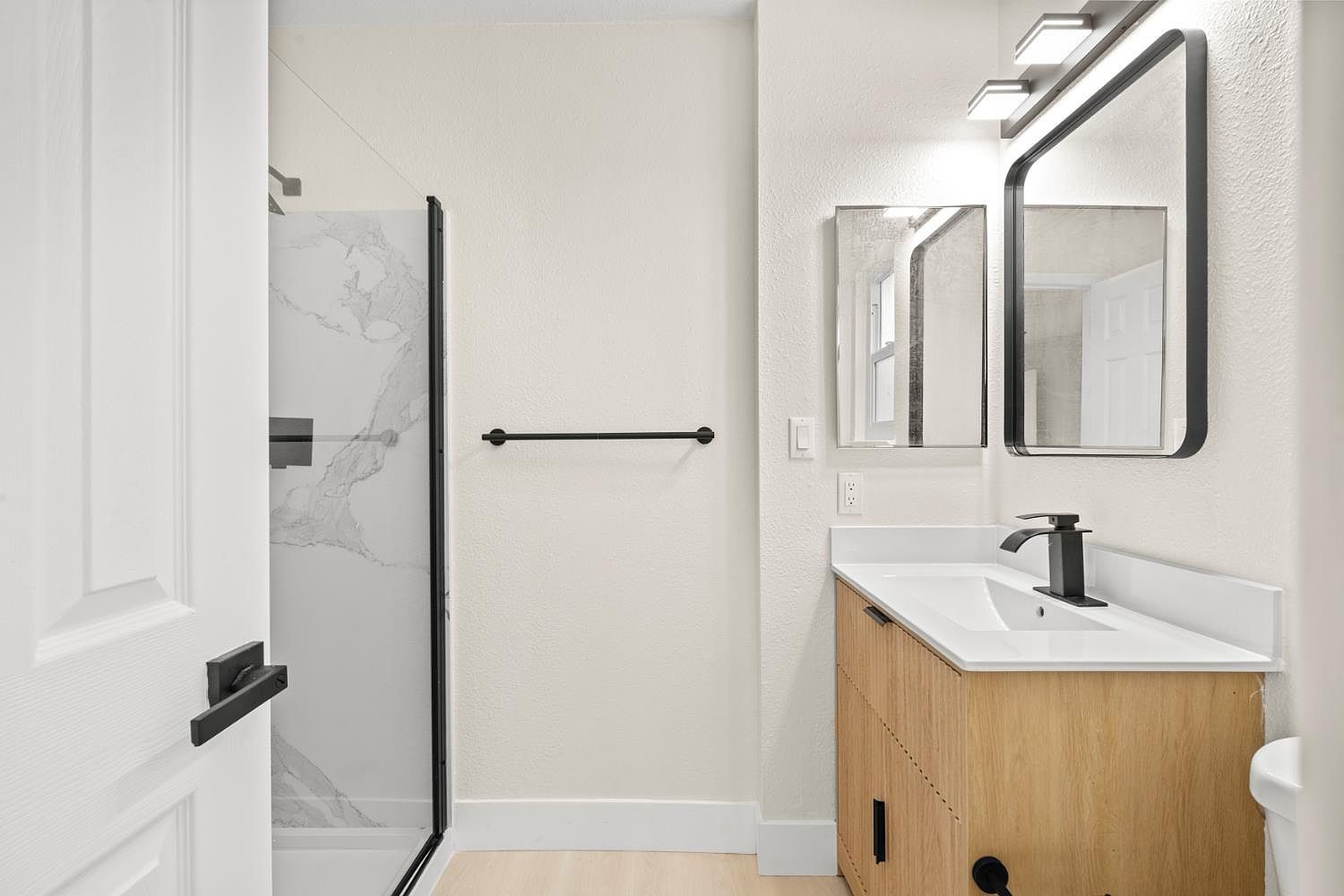 2115 Valmora Dr Stockton, CA 95210 - Thumbnail 4