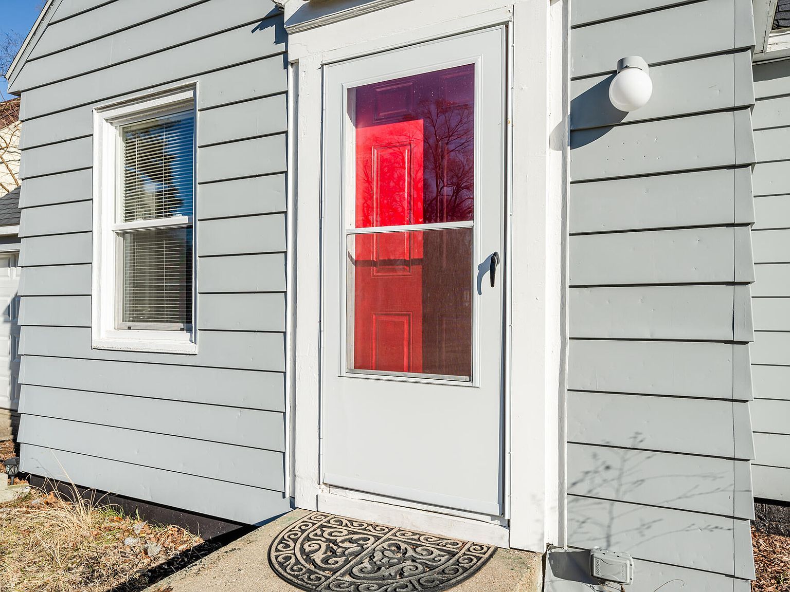 1309 Agard Ave Benton Harbor, MI 49022 - Thumbnail 4