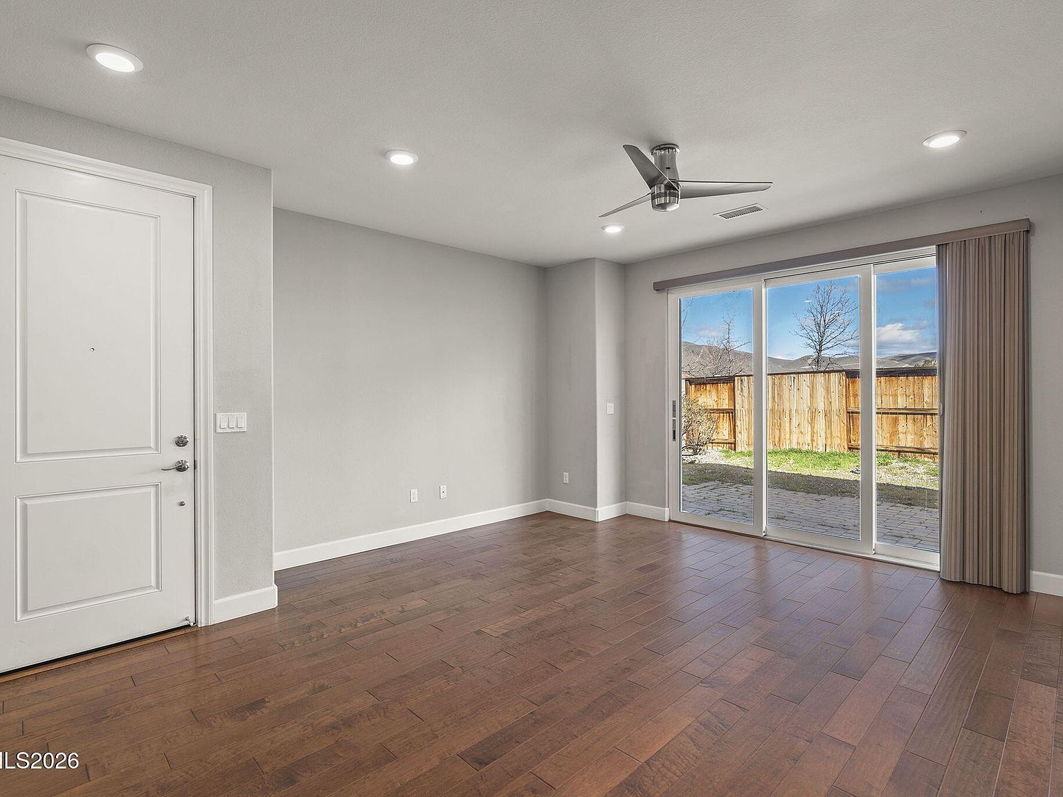 1995 Wind Ranch Rd Unit B Reno, NV 89521 - Thumbnail 4