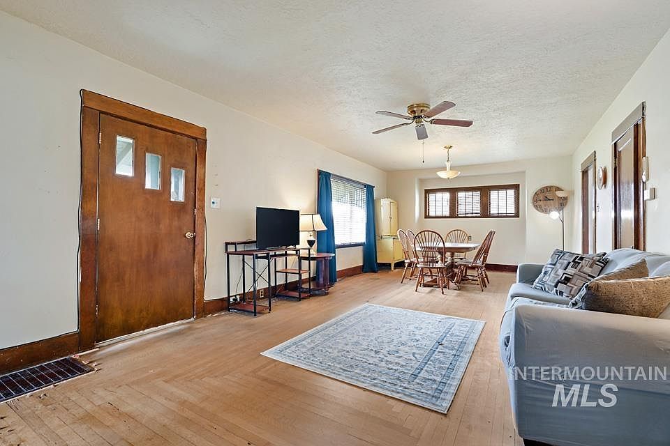 925 2nd Ave S Payette, ID 83661 - Thumbnail 4