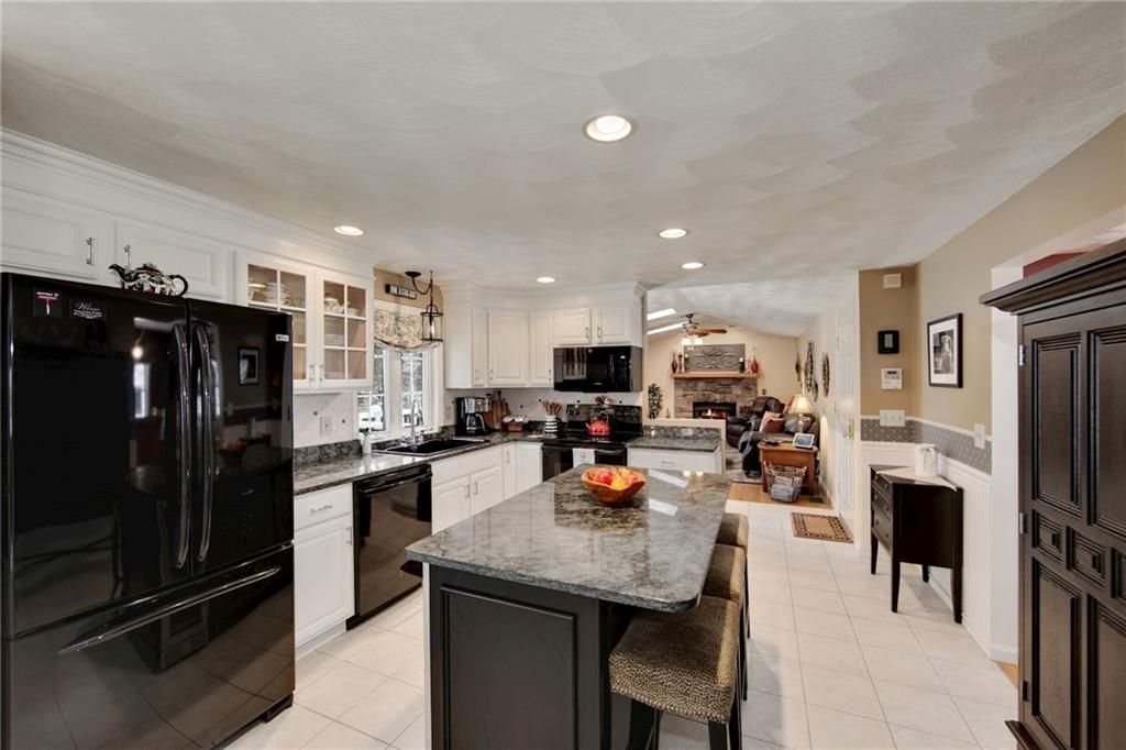 3 Sugarbush Trail, Coventry, RI, USA, 2816 - Thumbnail 4