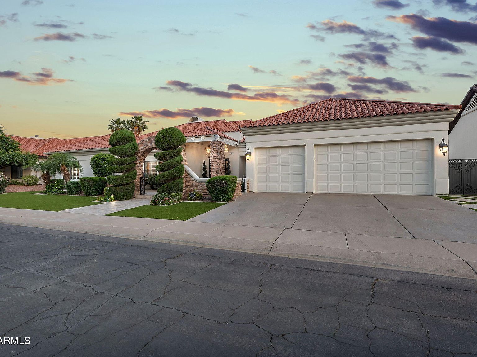 1321 E Treasure Cove Dr Gilbert, AZ 85234 - Thumbnail 4