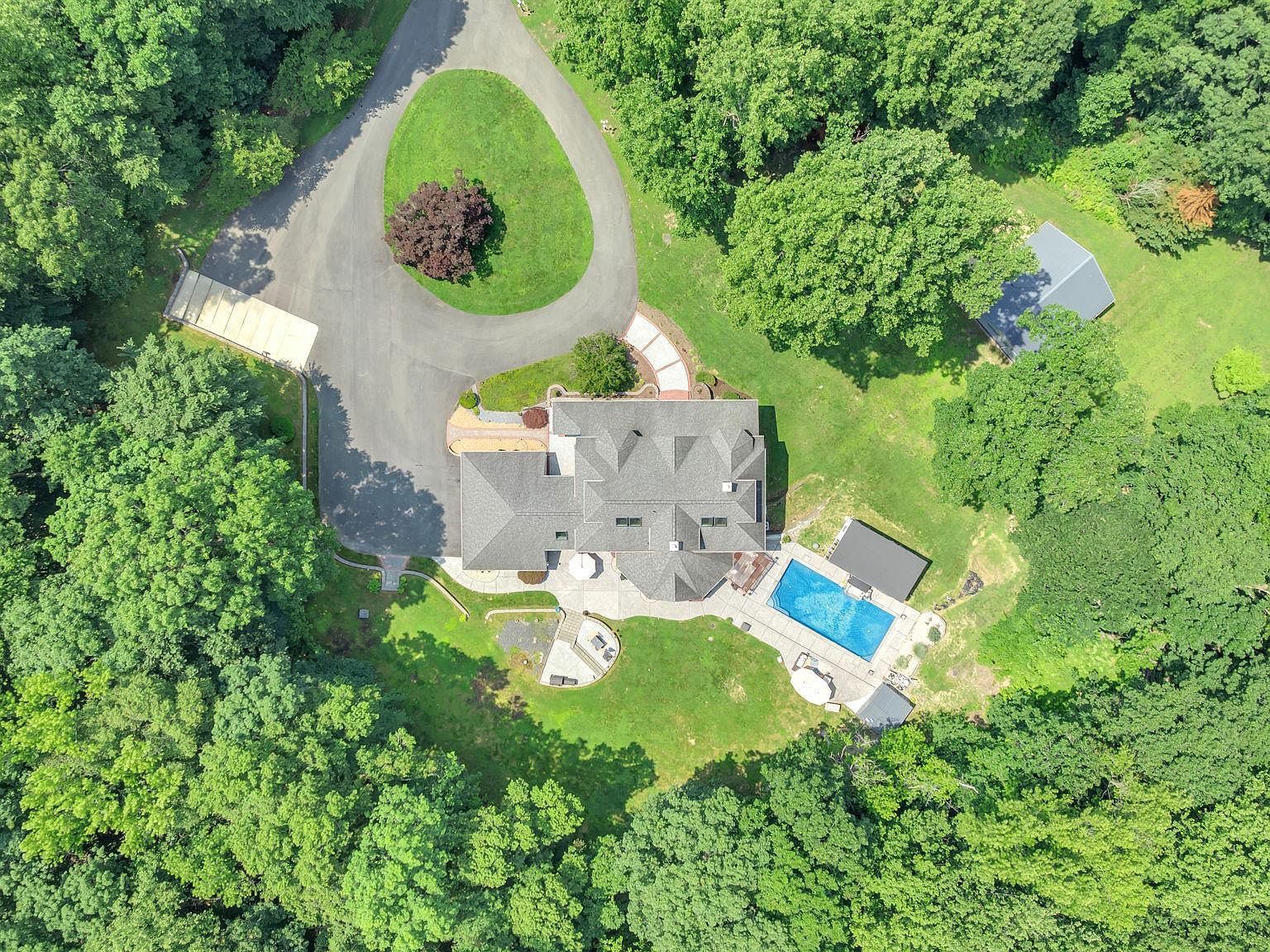 2850 Dunleigh Dr Dunkirk, MD 20754 - Thumbnail 4