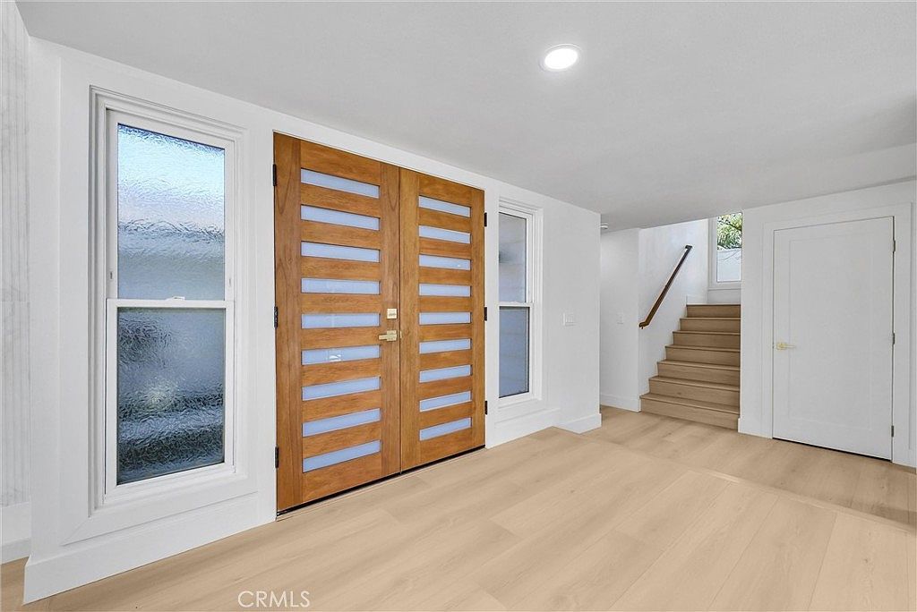 3418 S Baker St Santa Ana, CA 92707 - Thumbnail 4