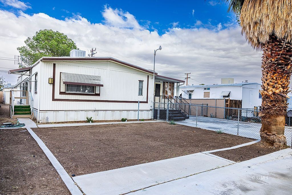 740 W Reeves Ave Ridgecrest, CA 93555 - Thumbnail 4