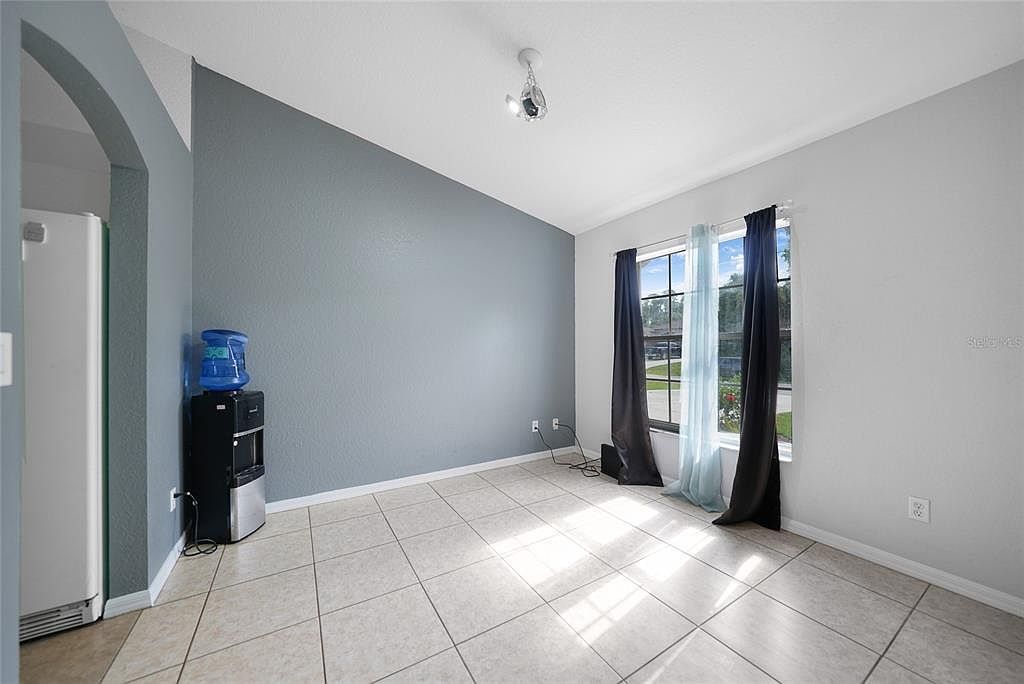 4395 Abcor Rd North Port, FL 34286 - Thumbnail 4