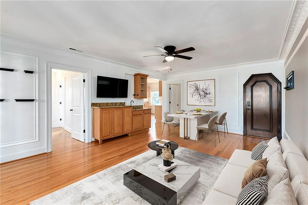 807 W 48th St APT 702 Kansas City, MO 64112 - Thumbnail 4