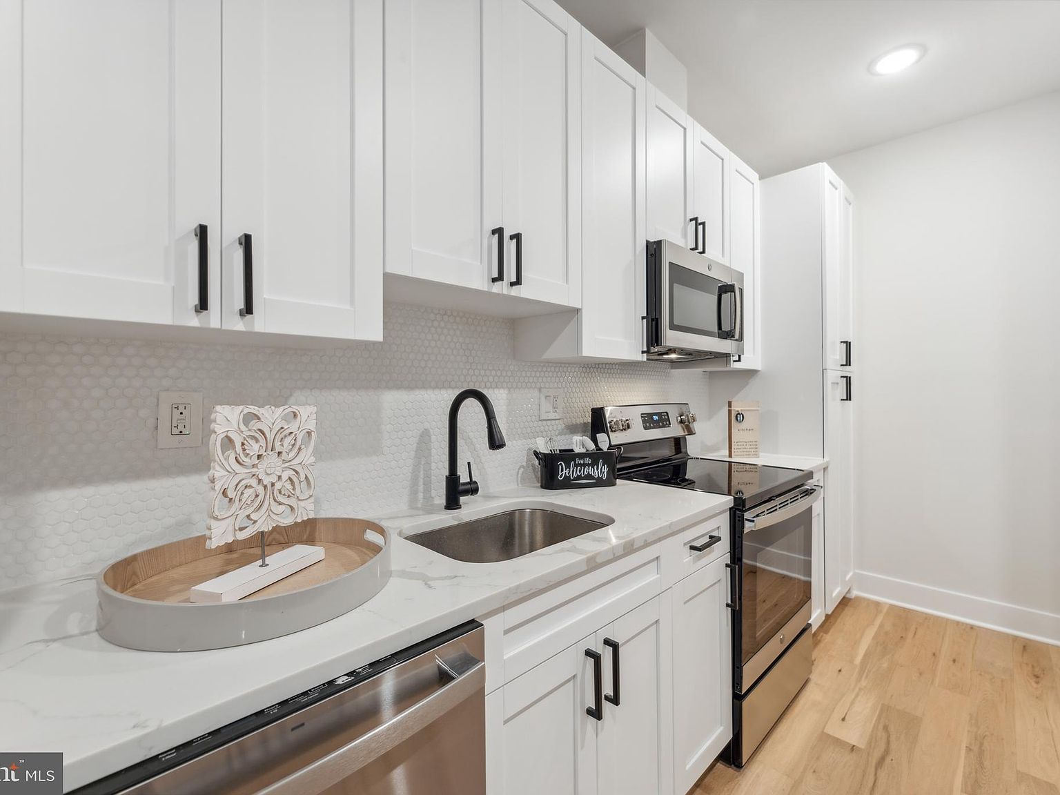 1621 T St SE APT 2 Washington, DC 20020 - Thumbnail 4