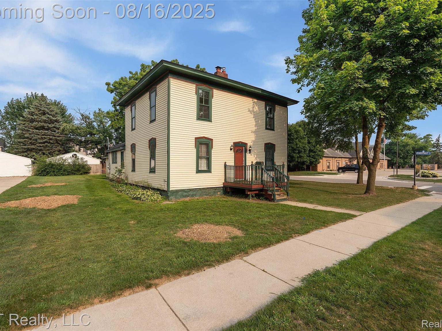302 N 2nd St Brighton, MI 48116 - Thumbnail 4