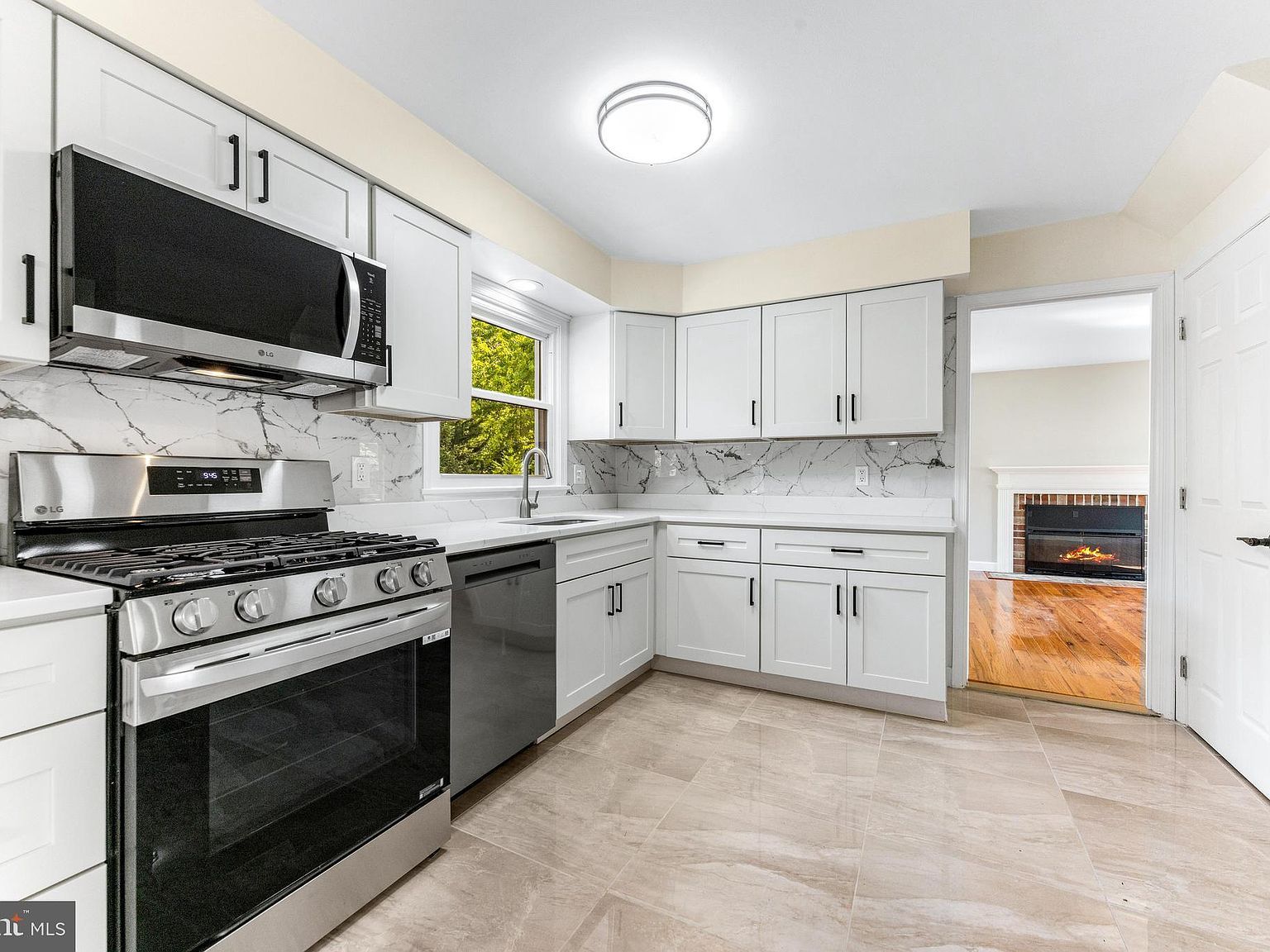 316 Wickersham Way Cockeysville, MD 21030 - Thumbnail 4