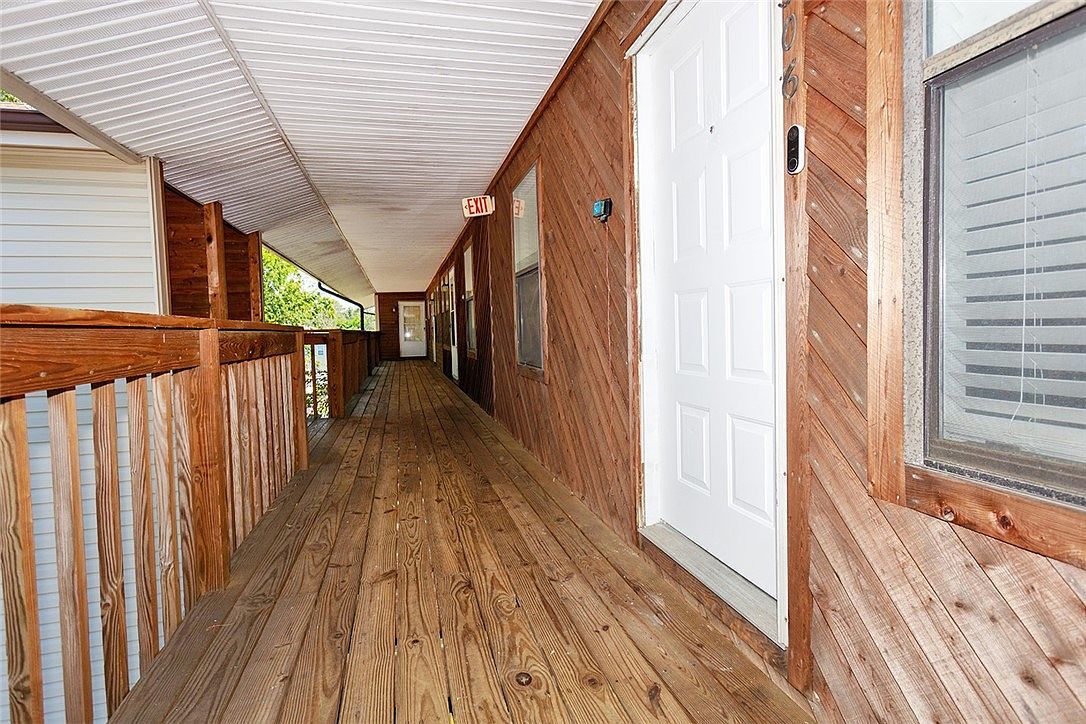 8582 Chesapeake Blvd Norfolk, VA 23503 - Thumbnail 4