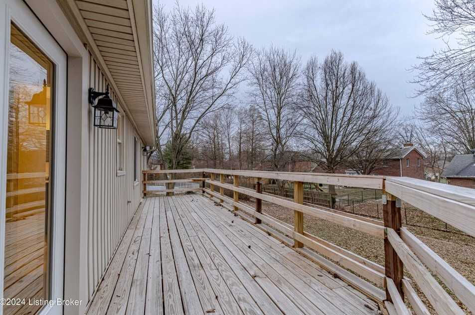 7200 Ben Franklin Court, Louisville, KY, USA, 40214 - Thumbnail 4