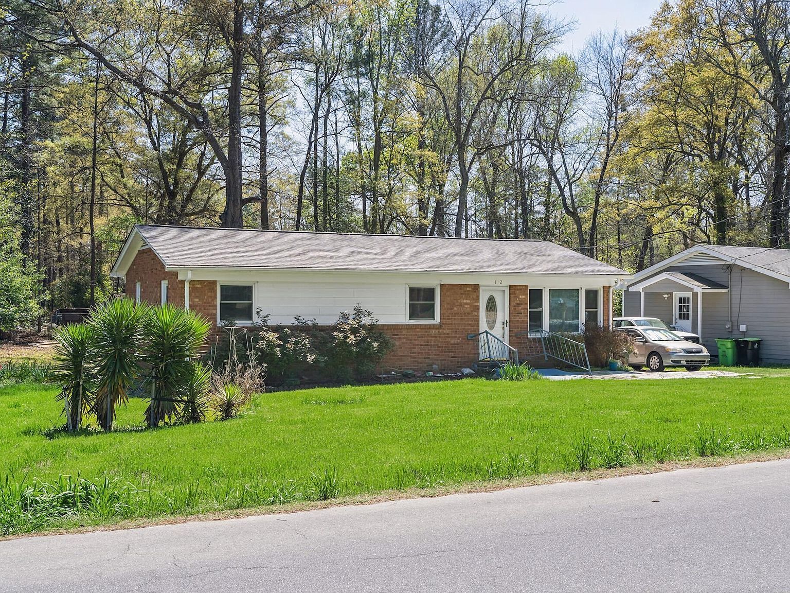 112 E Franklin St Zebulon, NC 27597 - Thumbnail 4