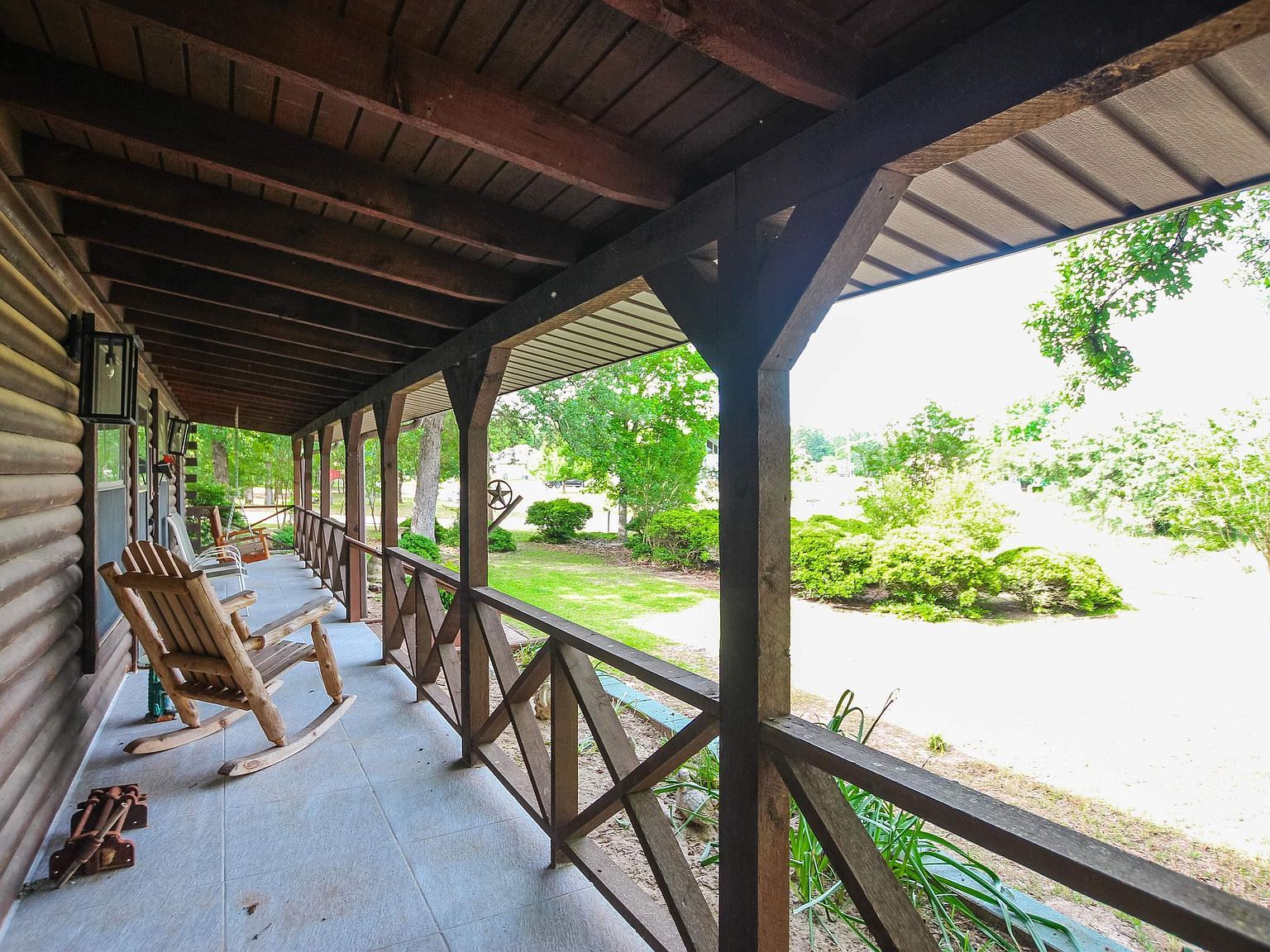 325 Laurel Ln Holly Lake Ranch, TX 75765 - Thumbnail 4