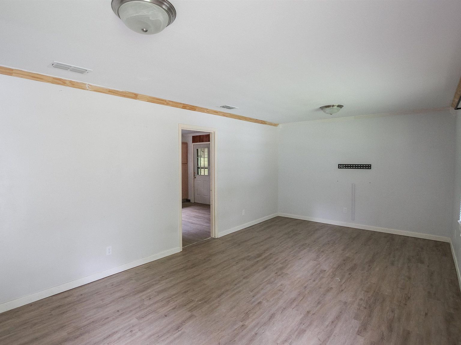 100 Mills St Arp, TX 75750 - Thumbnail 4