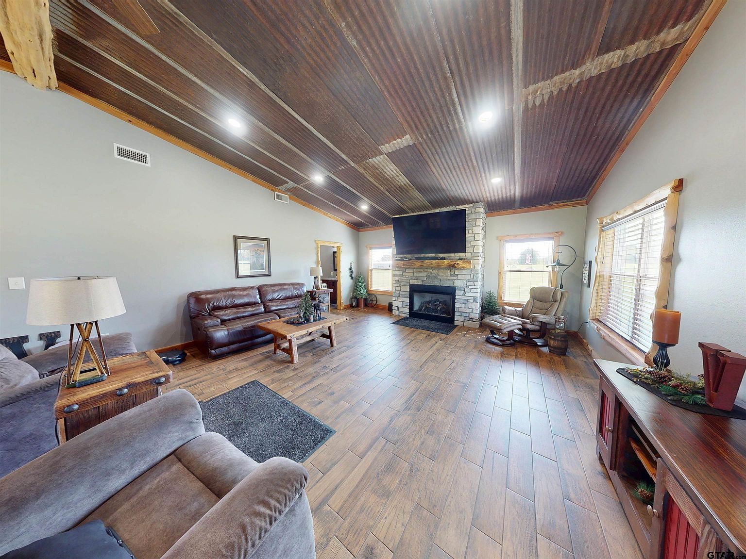 313 County Road 4617 Troup, TX 75789 - Thumbnail 4