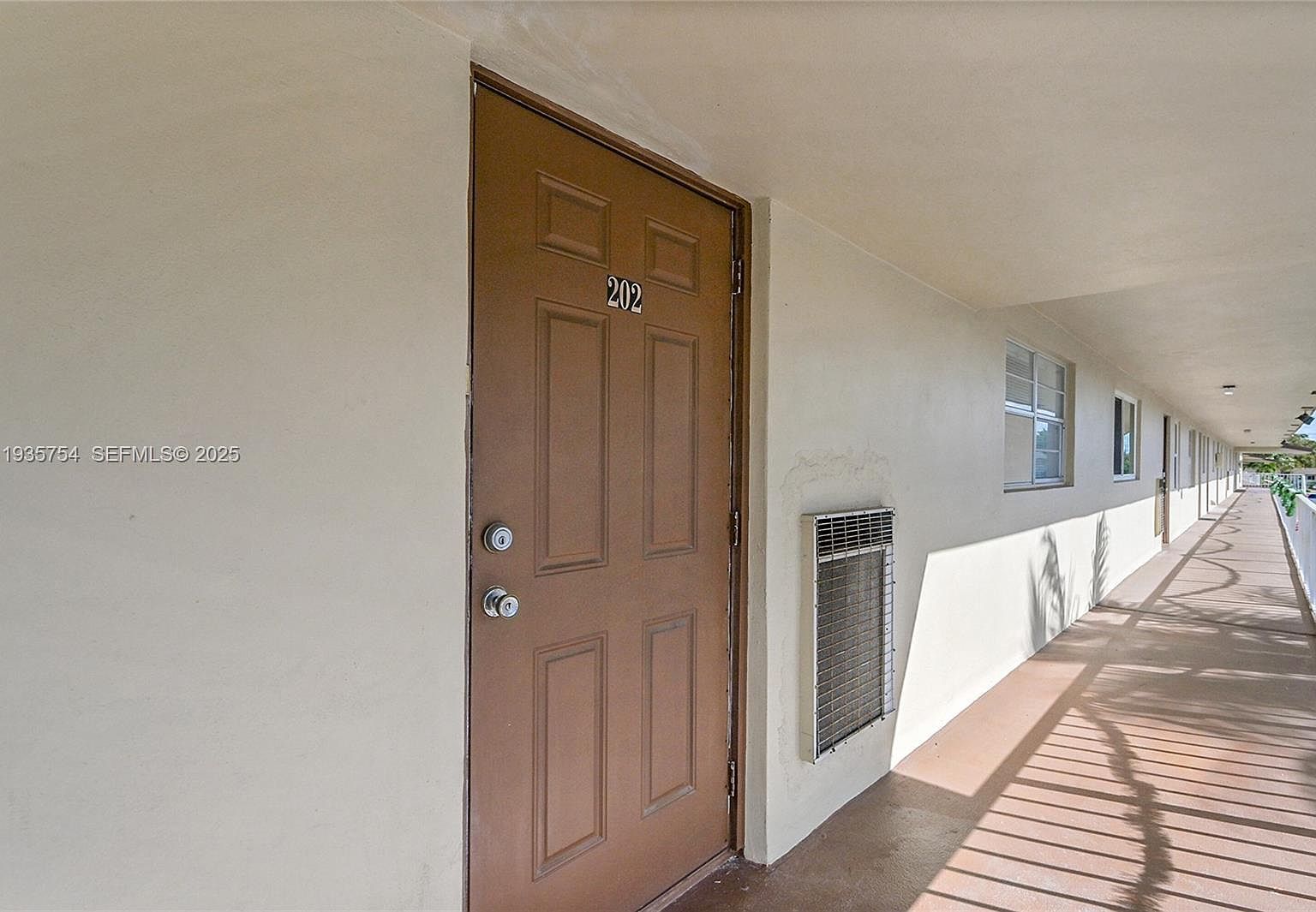 7305 NW 4th Pl APT 202 Pompano Beach, FL 33063 - Thumbnail 4