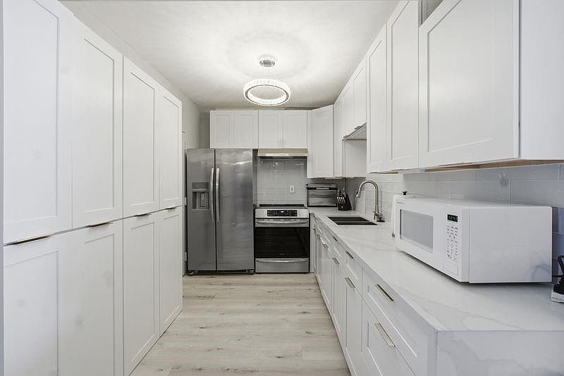 1950 S Ocean Dr SUITE 2M Hallandale Beach, FL 33009 - Thumbnail 4