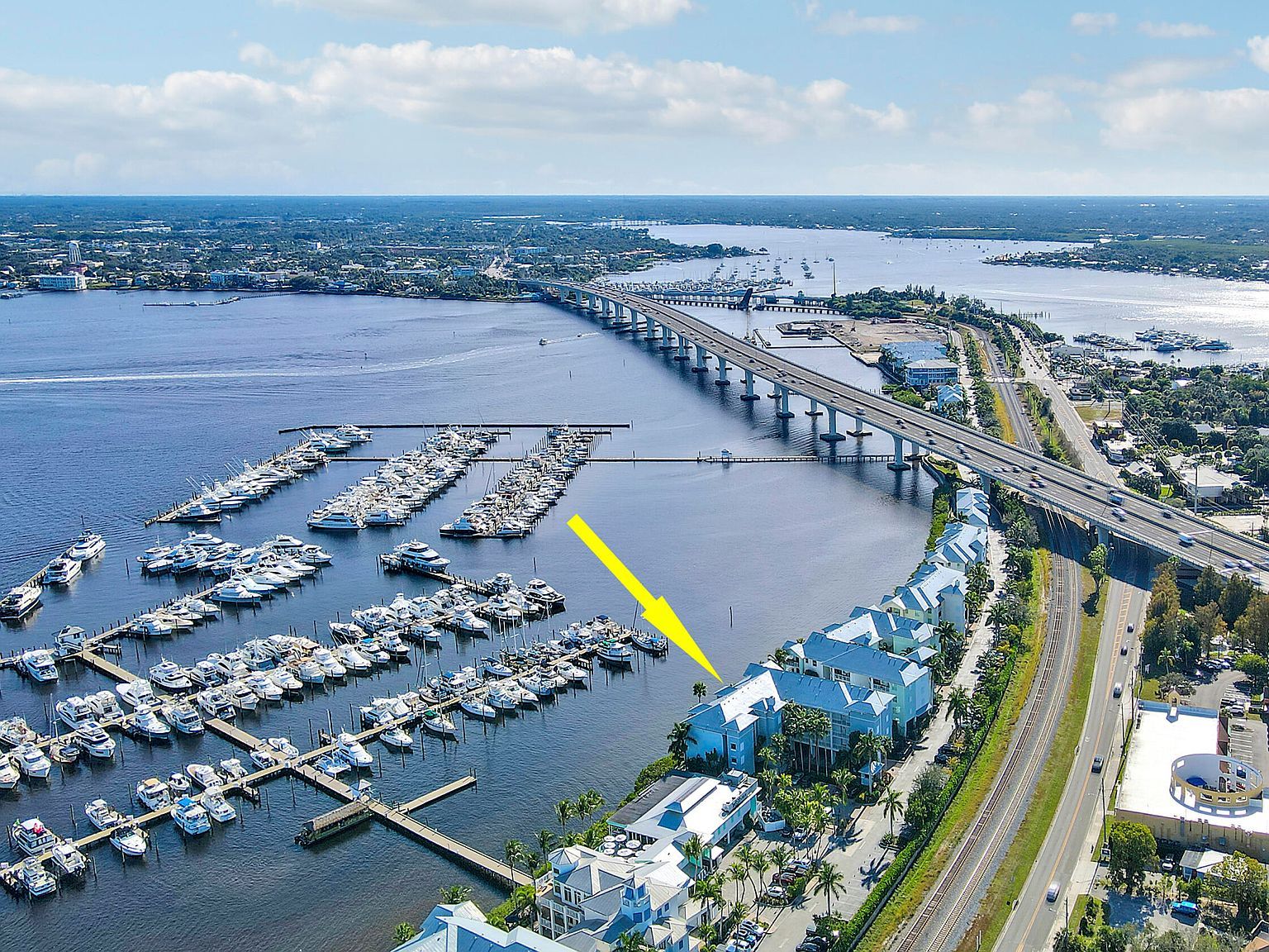 875 Flagler Ave APT 401 Stuart, FL 34994 - Thumbnail 4