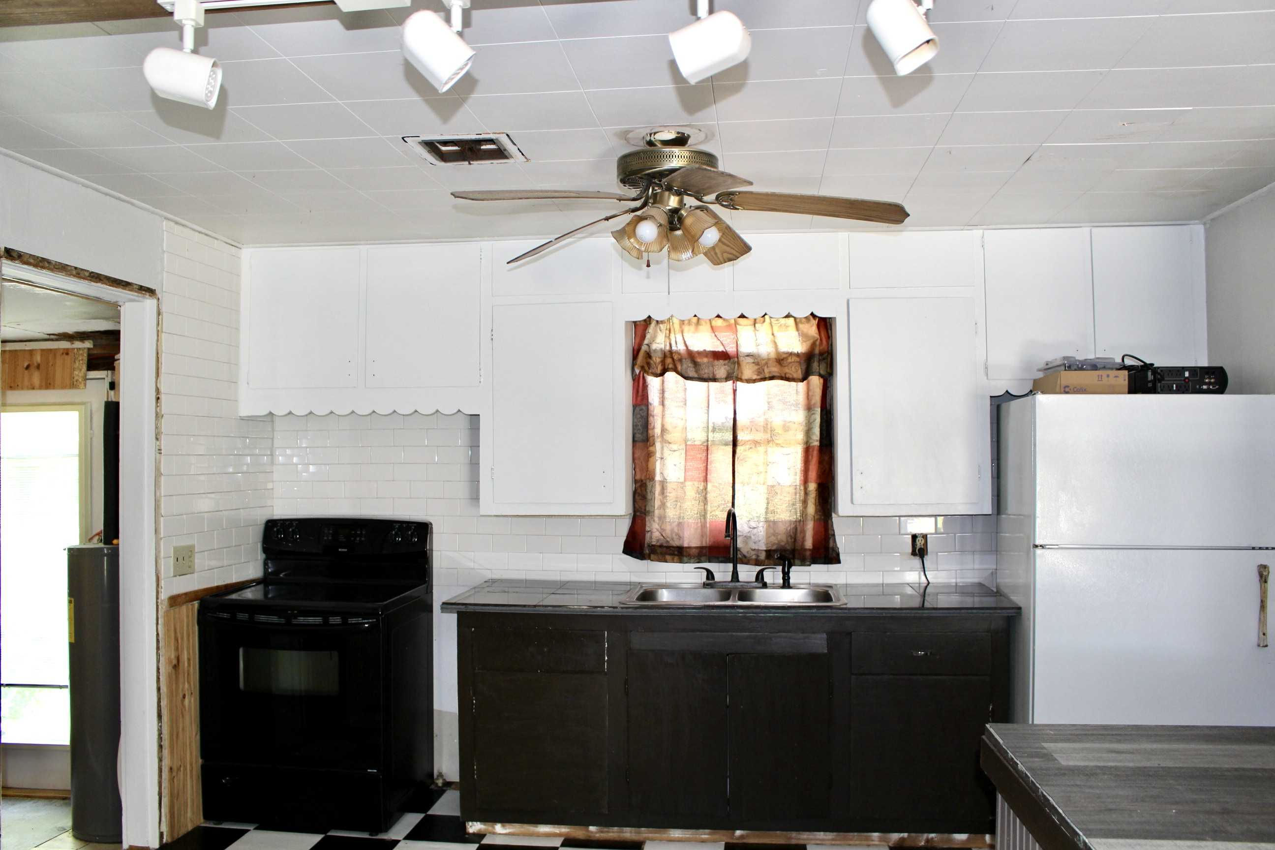 650 South Meridian Street, Plainville, KS, USA, 67663 - Thumbnail 4