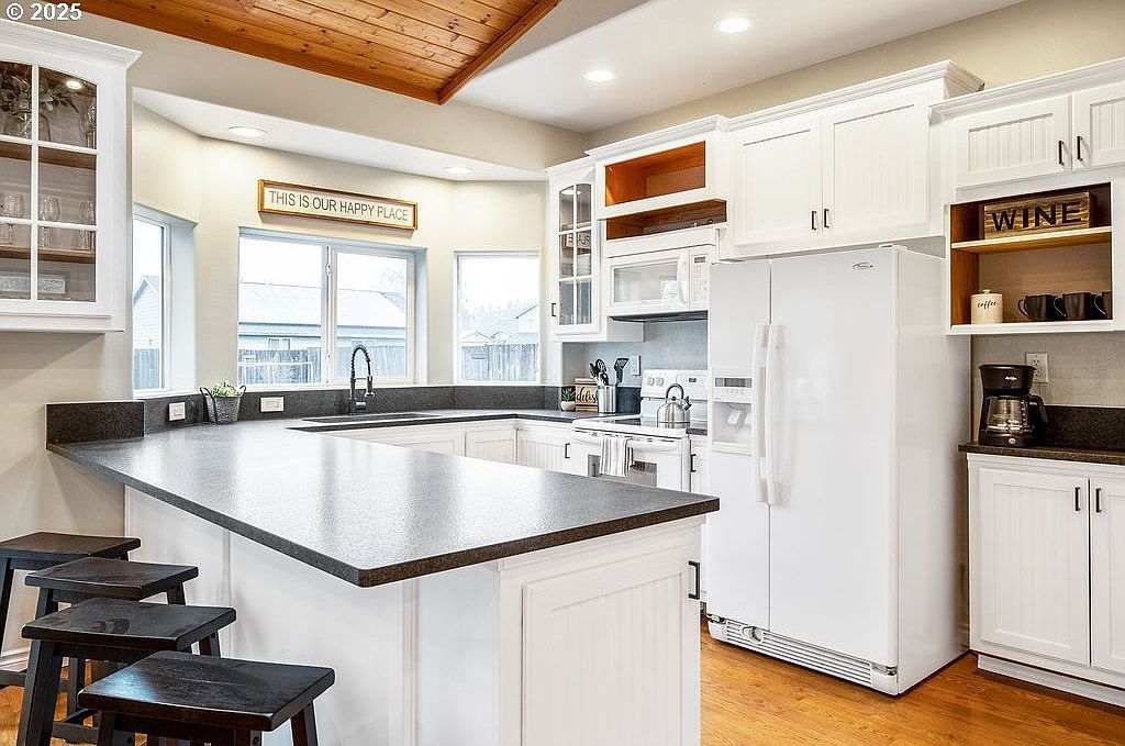 813 Howard Jordan Loop Dayton, OR 97114 - Thumbnail 4