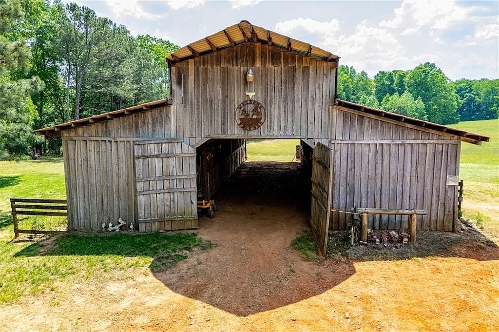 575 Liberty Church Rd Carrollton, GA 30116 - Thumbnail 4