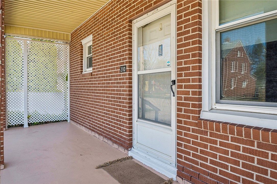 210 Church St New Alexandria, PA 15670 - Thumbnail 4