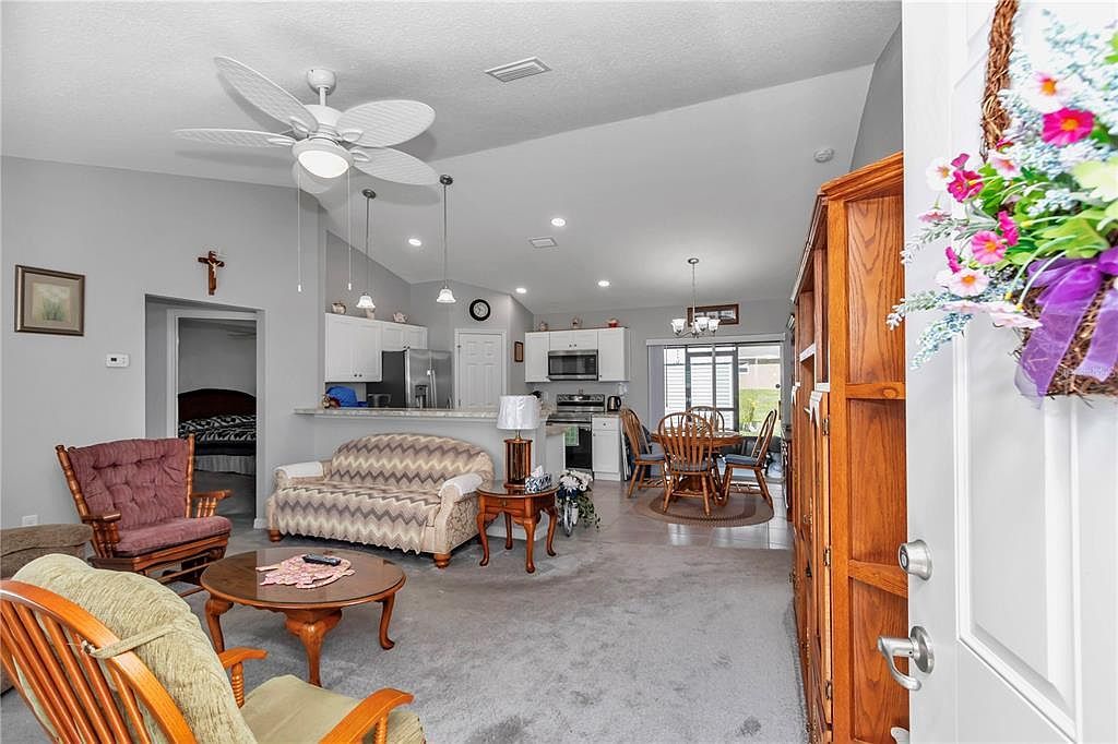 12824 SW 83rd Ave Ocala, FL 34473 - Thumbnail 4