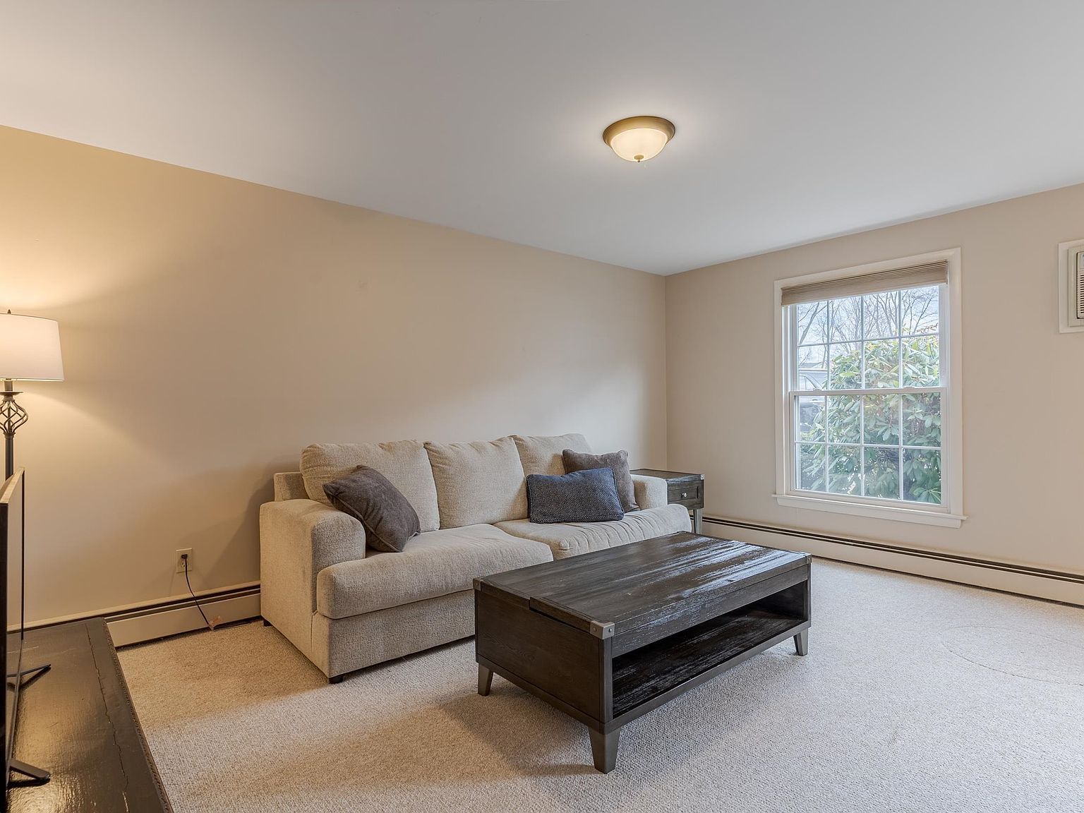 91 Winnacunnet Rd APT 1 Hampton, NH 03842 - Thumbnail 4