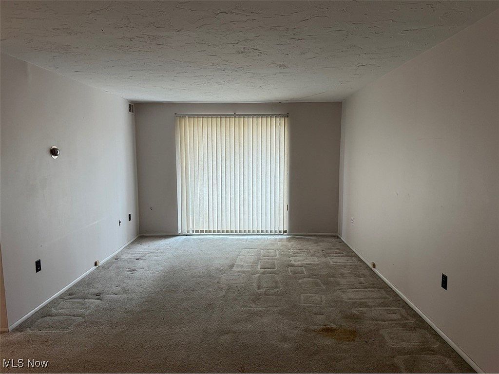 12029 Clifton Blvd Lakewood, OH 44107 - Thumbnail 4