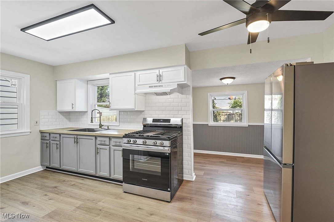 20801 Morris Ave Euclid, OH 44123 - Thumbnail 4