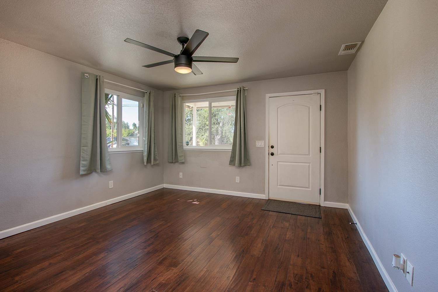 6290 El Dorado St El Dorado, CA 95623 - Thumbnail 4