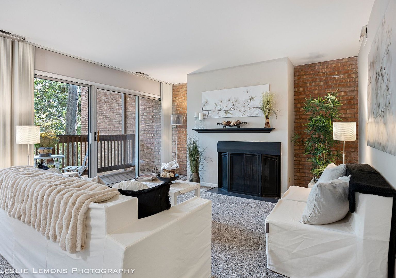 5811 Oakwood Dr APT D Lisle, IL 60532 - Thumbnail 4