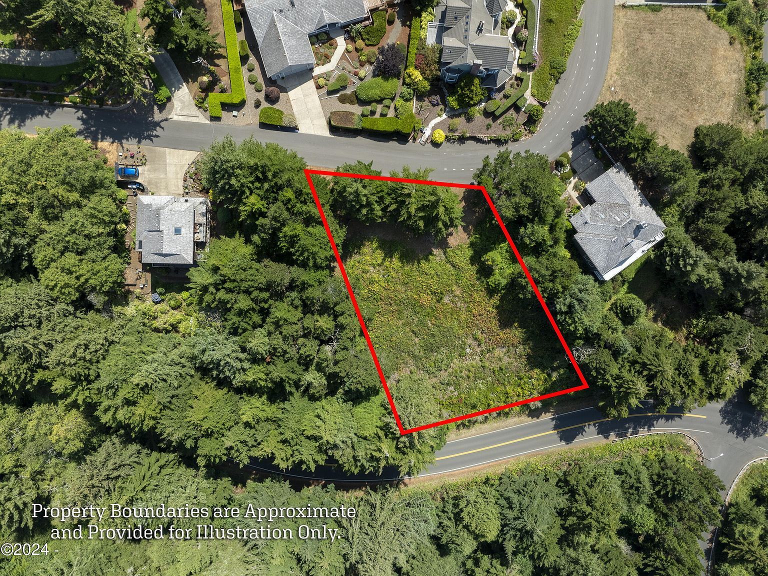 940 NW Highland Cir Waldport, OR 97394 - Thumbnail 4