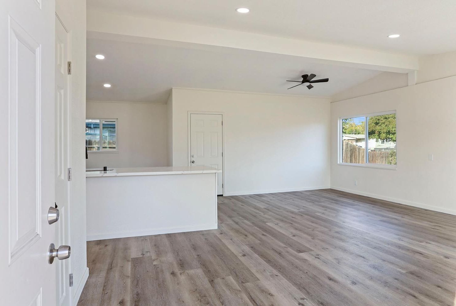 3903 Hogue Ave Stockton, CA 95204 - Thumbnail 4