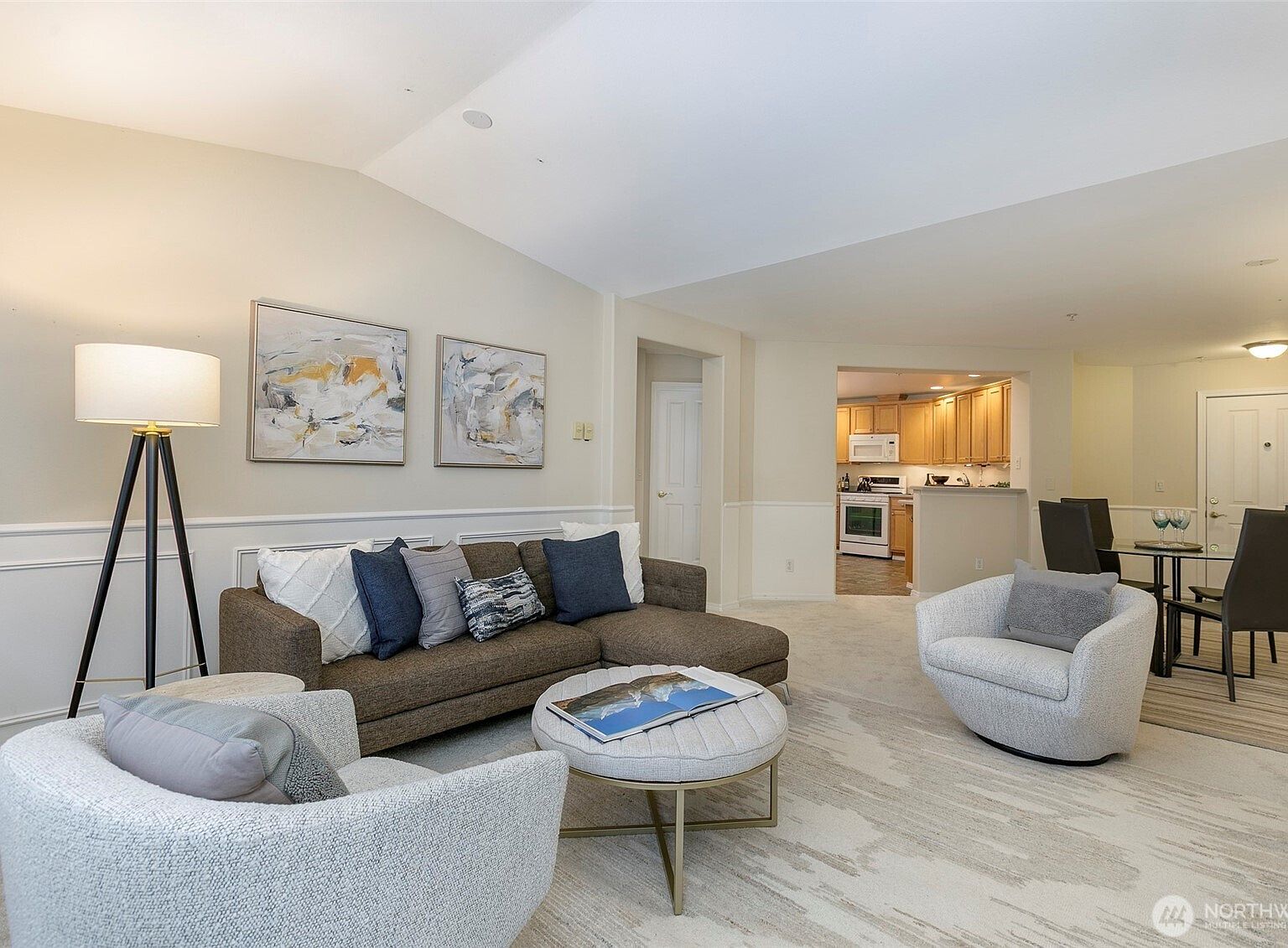 8500 Main St Unit F305 Edmonds, WA 98026 - Thumbnail 4