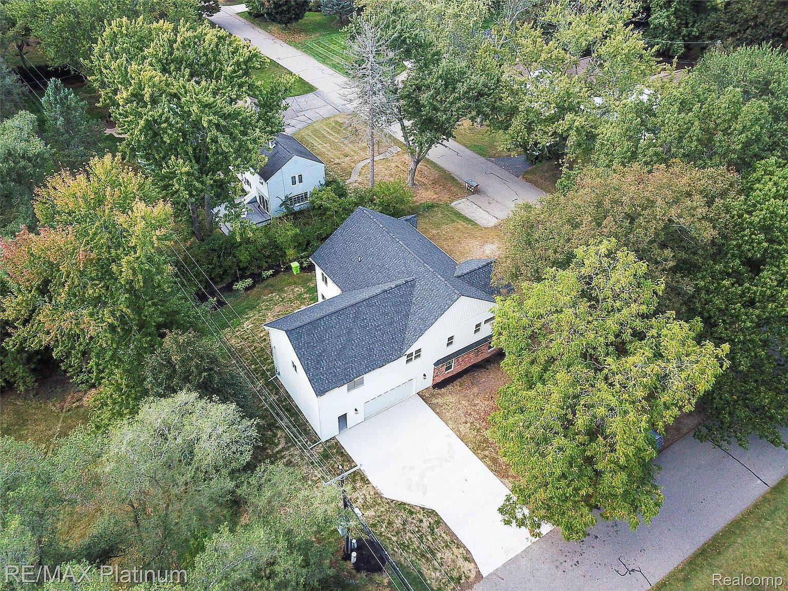 7369 Sweetbriar Rd West Bloomfield, MI 48324 - Thumbnail 4