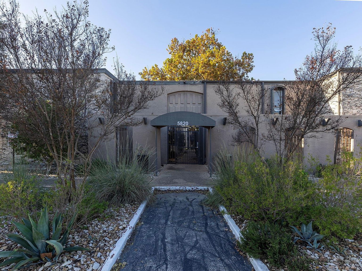 5820 Berkman Dr APT 116 Austin, TX 78723 - Thumbnail 4