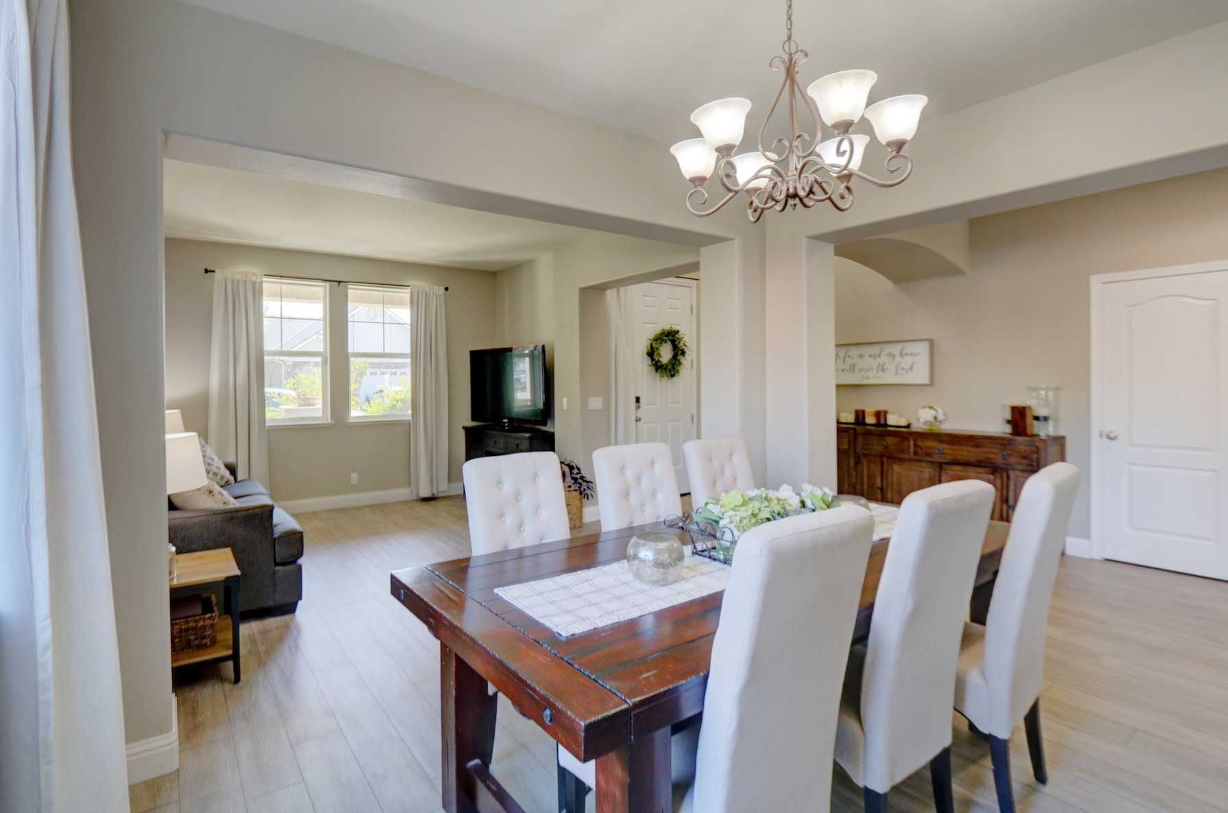 777 Everglade Avenue, Clovis, CA 93619, USA - Thumbnail 4