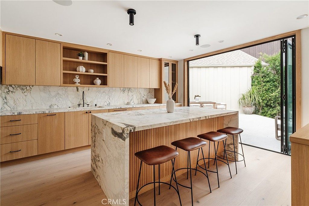 3977 Oeste Ave Studio City, CA 91604 - Thumbnail 4