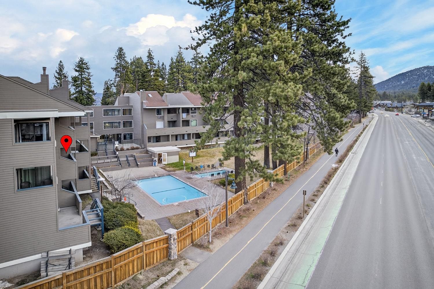 3535 Lake Tahoe Blvd #230 South Lake Tahoe, CA 96150 - Thumbnail 4