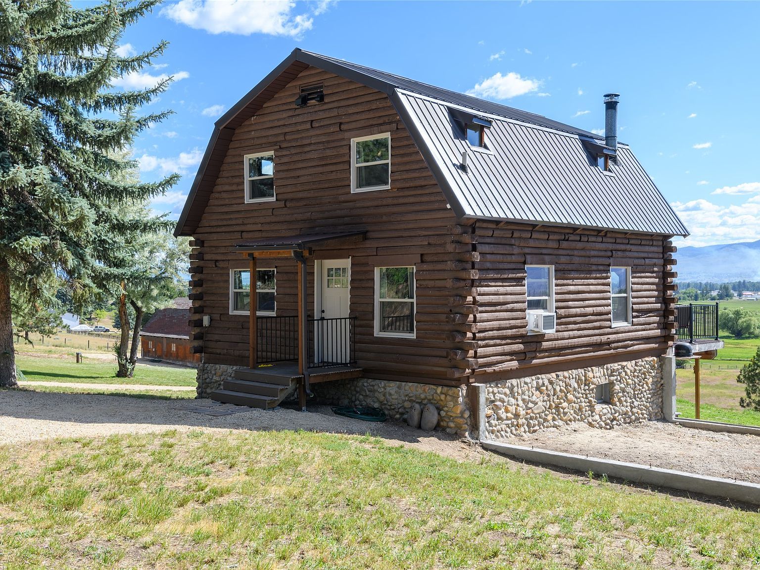 385 Sheafman Creek Rd Victor, MT 59875 - Thumbnail 4