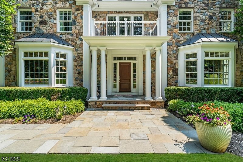 63 Charles Rd Bernardsville, NJ 07924 - Thumbnail 4