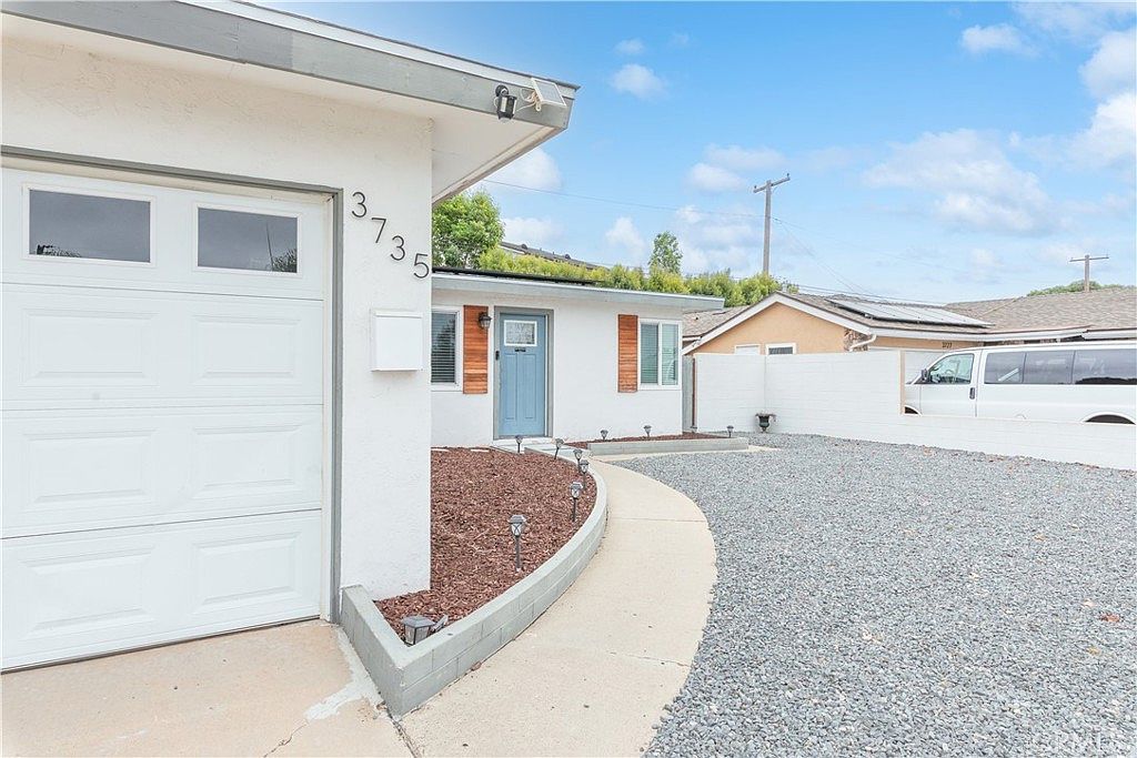 3735 Budd St San Diego, CA 92111 - Thumbnail 4